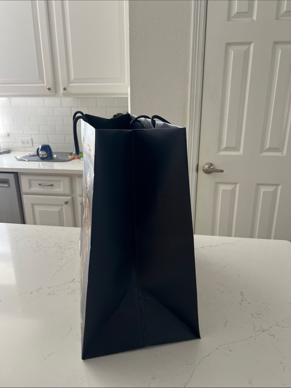 Louis Vuitton Shopping Bags - Picture 3 of 16